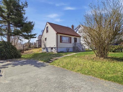 104 Melrose Avenue, Halifax, NS 