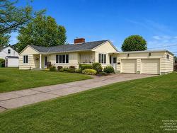 251 Schurman Avenue  Summerside, PE C1N 2C6