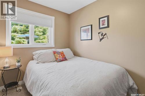 227 Brightwater Way, Saskatoon, SK - Indoor Photo Showing Bedroom