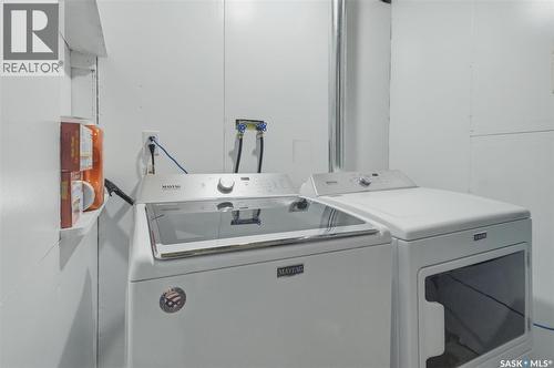 227 Brightwater Way, Saskatoon, SK - Indoor Photo Showing Laundry Room