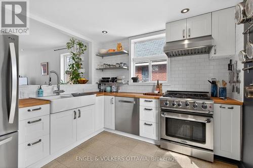59 Bell Street N, Ottawa, ON - Indoor Photo Showing Kitchen