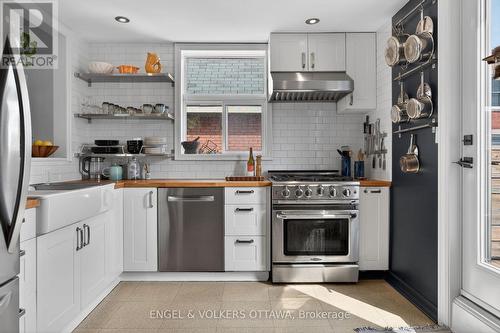 59 Bell Street N, Ottawa, ON - Indoor Photo Showing Kitchen
