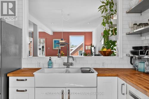 59 Bell Street N, Ottawa, ON - Indoor Photo Showing Kitchen With Double Sink