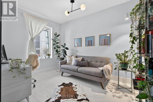 59 Bell Street N, Ottawa, ON - Indoor