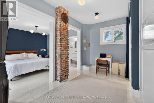 59 Bell Street N, Ottawa, ON - Indoor Photo Showing Bedroom