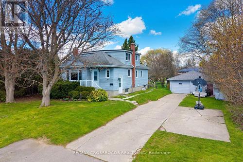 16 HAMILTON AVENUE  Cobourg, ON K9A 1V6