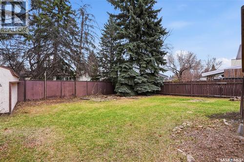 206 & 208 Coppermine Crescent, Saskatoon, SK - Outdoor