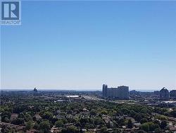 2912 - 181 VILLAGE GREEN SQUARE Toronto, ON M1S 0K6
