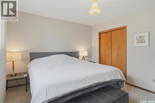 2501 Arlington Avenue, Saskatoon, SK - Indoor Photo Showing Bedroom