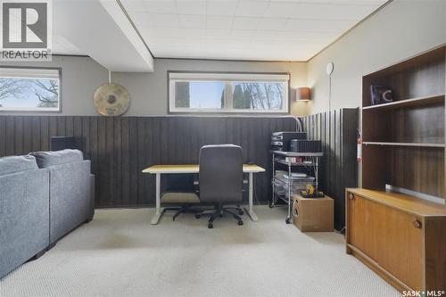 2501 Arlington Avenue, Saskatoon, SK - Indoor