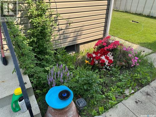 2501 Arlington Avenue, Saskatoon, SK - Outdoor