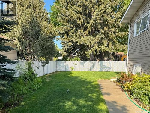 2501 Arlington Avenue, Saskatoon, SK - Outdoor
