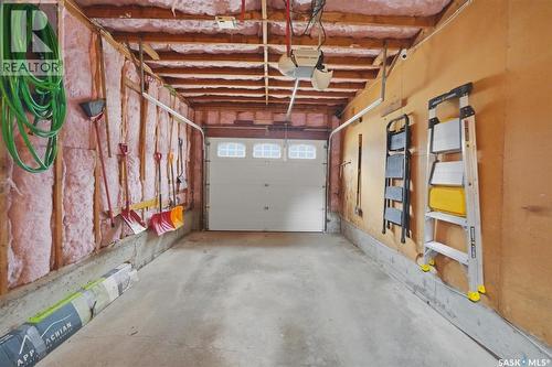 2501 Arlington Avenue, Saskatoon, SK - Indoor Photo Showing Garage