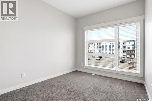 5734 Glide Crescent, Regina, SK - Indoor Photo Showing Other Room