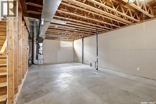 5734 Glide Crescent, Regina, SK - Indoor Photo Showing Other Room