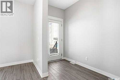 5734 Glide Crescent, Regina, SK - Indoor Photo Showing Other Room
