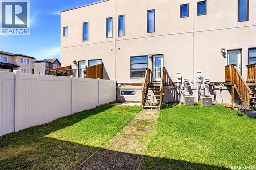 5734 Glide Crescent, Regina, SK - Outdoor