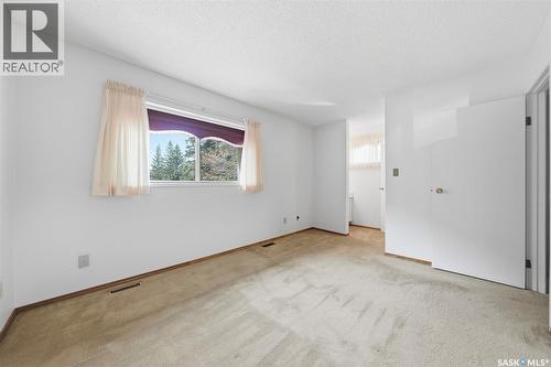 3 425 Pinehouse Drive, Saskatoon, SK - Indoor Photo Showing Other Room