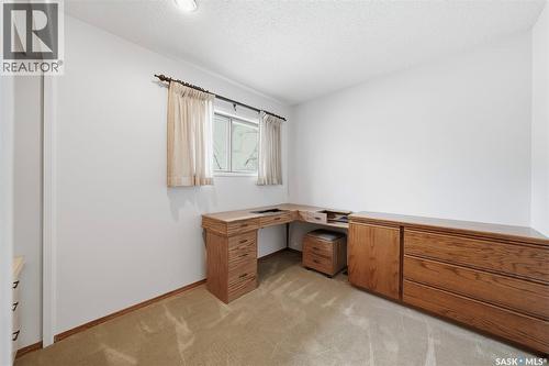 3 425 Pinehouse Drive, Saskatoon, SK - Indoor