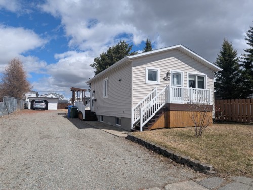 Façade - 781 Av. Létourneau, Amos, QC - Outdoor