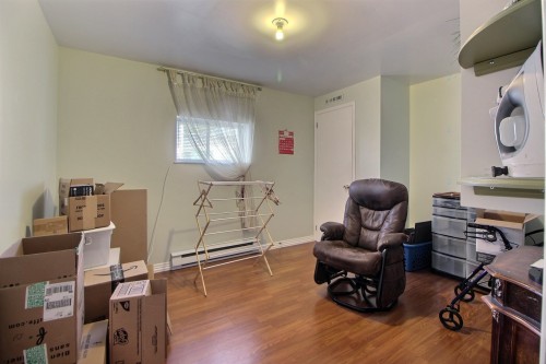 Chambre à coucher - 781 Av. Létourneau, Amos, QC - Indoor
