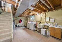 Lower Laundry - 