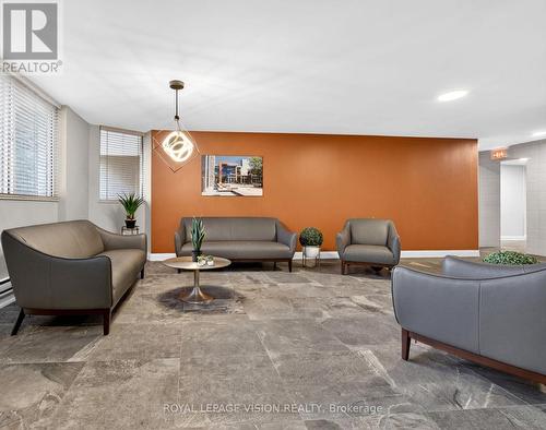 1002 - 81 MILLSIDE DRIVE  Milton, ON L9T 3X4