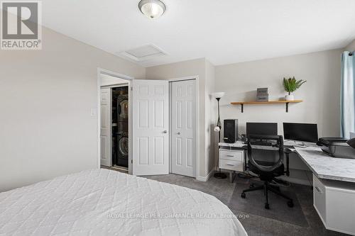 175 Windswept Private, Ottawa, ON - Indoor Photo Showing Bedroom