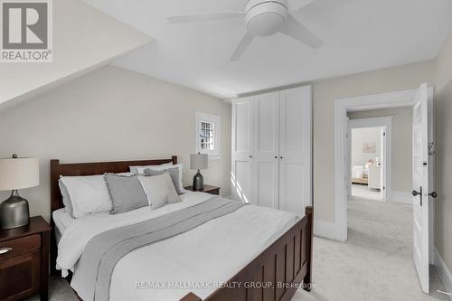 474 Brierwood Avenue, Ottawa, ON - Indoor Photo Showing Bedroom