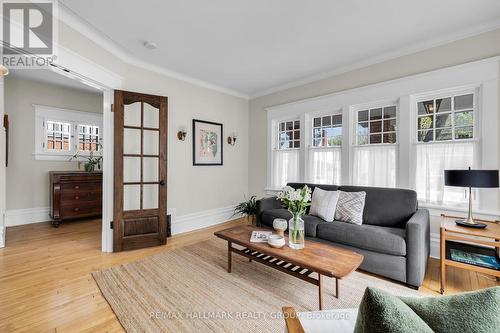 474 Brierwood Avenue, Ottawa, ON - Indoor Photo Showing Living Room