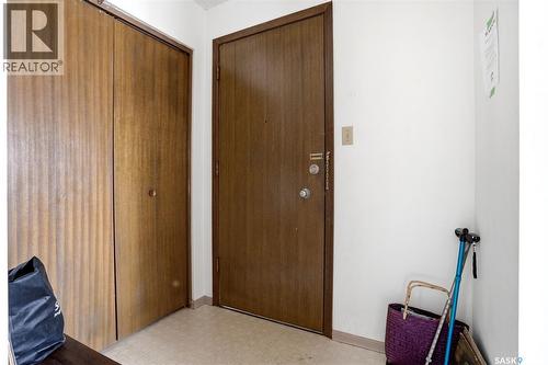 9 26 Shaw Street, Regina, SK - Indoor