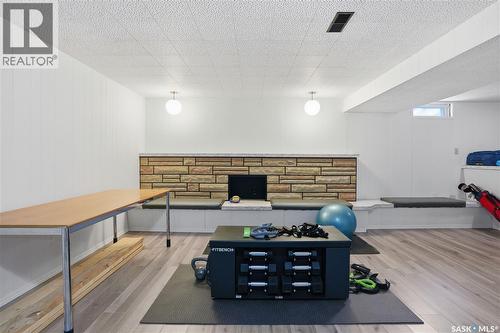 28 Oliver Crescent, Saskatoon, SK - Indoor