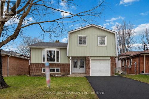 6 GERSHWIN COURT  Whitby, ON L1N 6C9