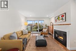204 2336 WALL STREET  Vancouver, BC V5L 1B7