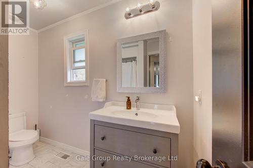 222 Caverly Road S, Aylmer, ON - Indoor Photo Showing Bathroom