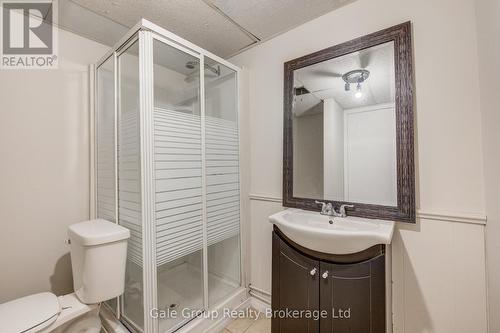 222 Caverly Road S, Aylmer, ON - Indoor Photo Showing Bathroom
