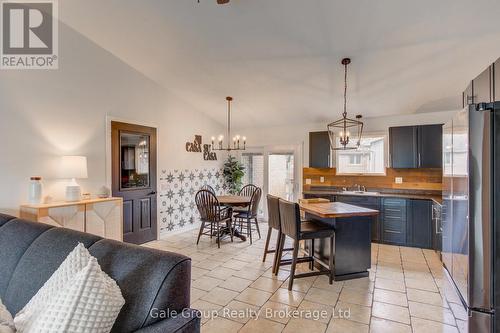 222 Caverly Road S, Aylmer, ON - Indoor