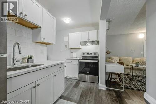 83 Gibson Avenue Unit# 1, Hamilton, ON - Indoor Photo Showing Kitchen With Upgraded Kitchen