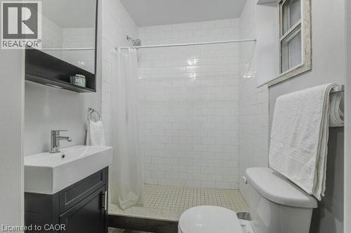 83 Gibson Avenue Unit# 1, Hamilton, ON - Indoor Photo Showing Bathroom