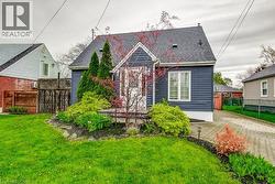 114 SECOND Street N  Stoney Creek, ON L8G 1Z4