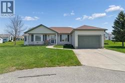 17 GREENFIELD Place New Hamburg, ON N3A 2G6