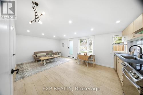 200 Madison Avenue S, Kitchener, ON - Indoor
