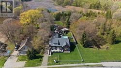 678 KING STREET W Oshawa, ON L1J 2L3