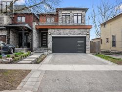 113 EUCLID STREET Whitby, ON L1N 5B1