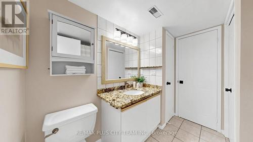 111 - 55 Bristol Road E, Mississauga, ON - Indoor Photo Showing Bathroom