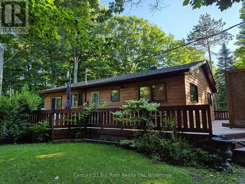 3 CELESTINE COURT  Tiny, ON L9M 0H3