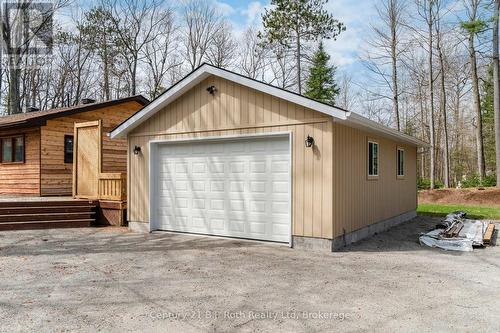 3 Celestine Court, Tiny, ON - Outdoor With Exterior
