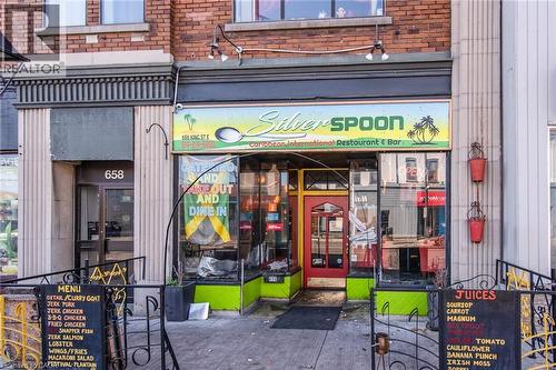 660 King Street E, Cambridge, ON - Outdoor