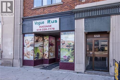 660 King Street E, Cambridge, ON - Outdoor