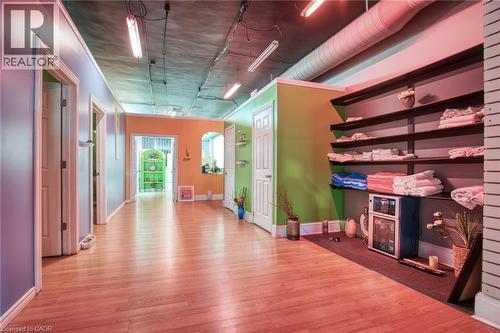 660 King Street E, Cambridge, ON - Indoor Photo Showing Other Room